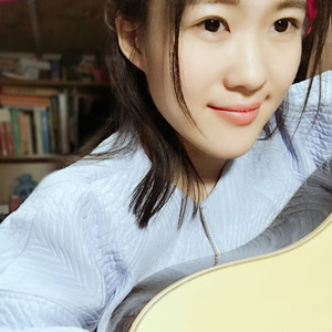 小s货张开腿让我c烂你的sb
